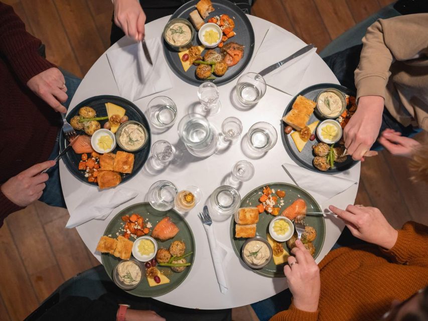 Tromsø: Aurora Dinner Cruise by Hybrid-Electric Catamaran - Practical tips for a better evening