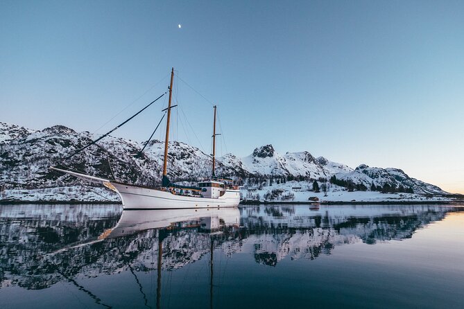 Tromso Luxury Sailing Yacht Polar Fjord Cruise with Lunch - Reindeer soup and a proper Arctic lunch