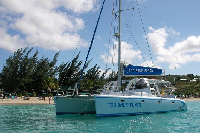 Tropical Catamaran Snorkeling & Sailing - Crew service is a major part of the experience