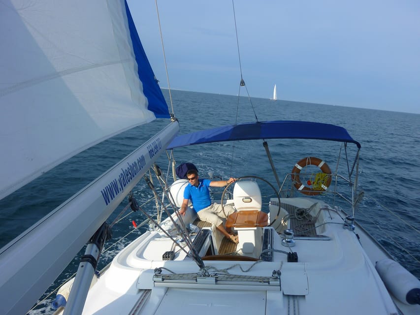 Two Hour Luxury Sailing Experience with Open Bar - Who Will Enjoy This Sailing Trip