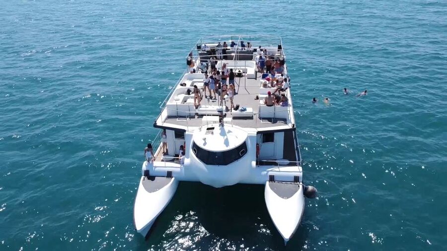 Valencia: Catamaran Cruise, Paella Lunch and Swim Stop - Key points to know before booking