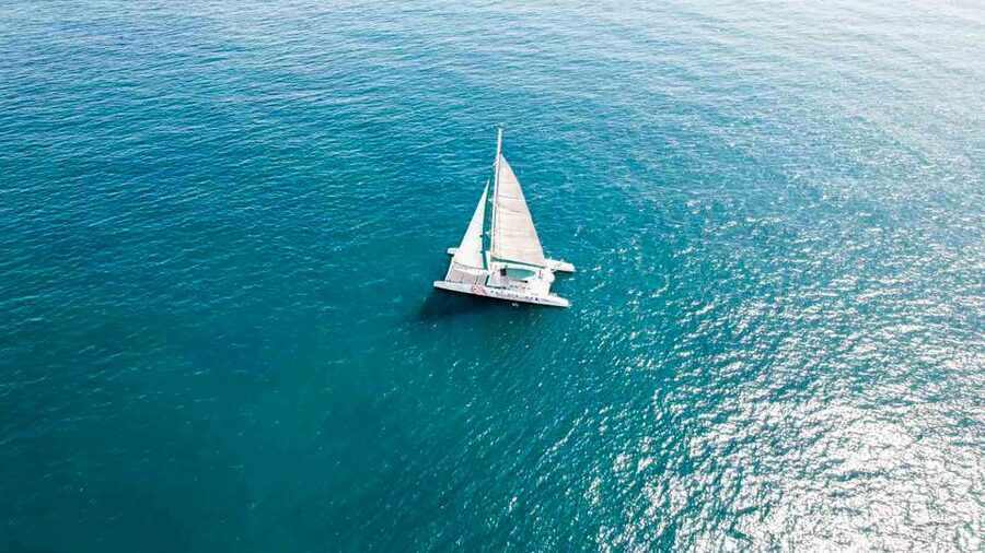 Valencia: Sailing Catamaran with Swimming & Optional DJ - Practical advice for a smoother trip