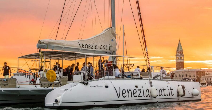 Venice: Catamaran Sunset Jazz Cruise with Aperitivo - Key details before you book