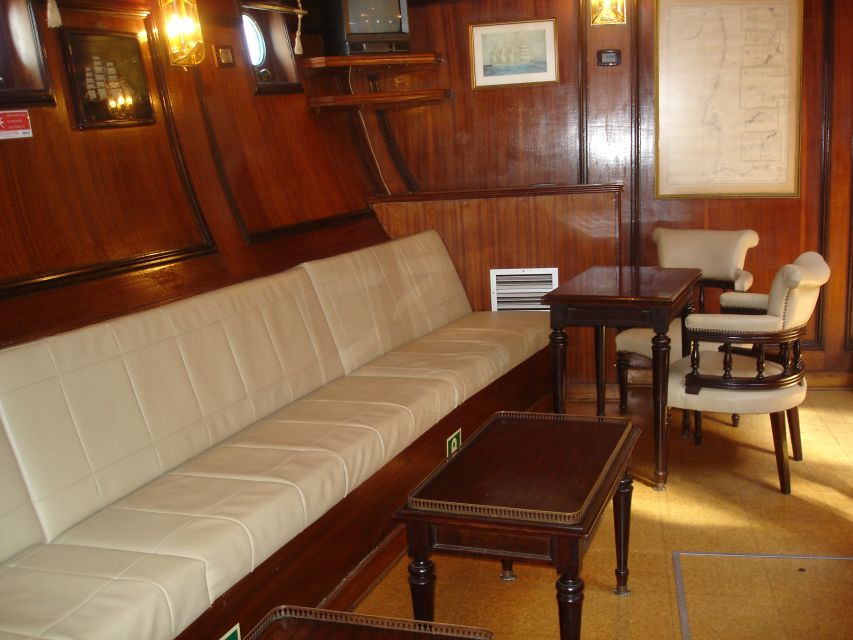 Vilamoura: Algarve Coast 3-Hour Sailing Cruise With Open Bar - Swimming from the schooner