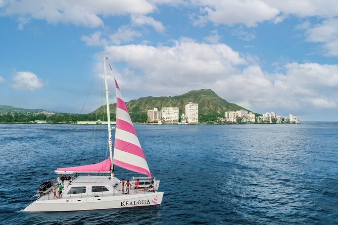 Waikiki: Friday Night Fireworks Catamaran Cruise - Music, drinks, and the onboard mood