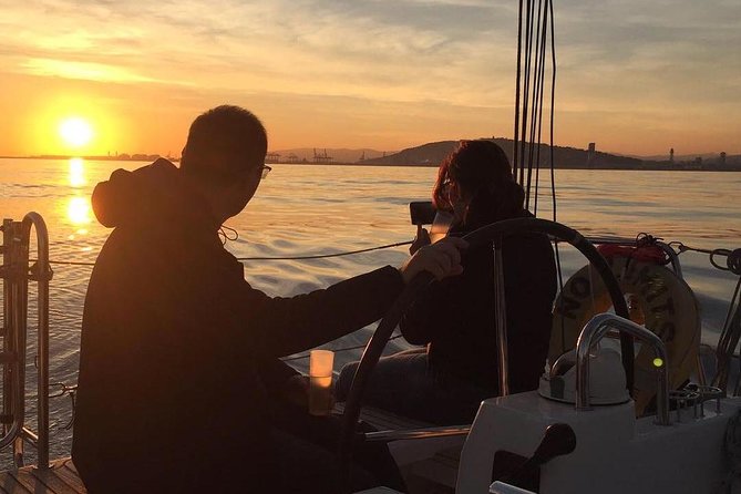 Wonderful 2 Hour Sailing trip including open bar and Pinchos - Why this private Barcelona sail works so well