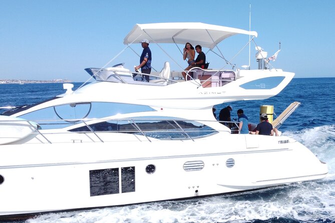 Yacht Azimut for rent in Cabo San Lucas - Meeting the Azimut at C Dock