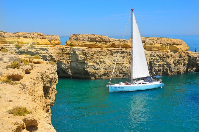 Yatch FINISMAR: 3hours Sailing to Benagil - The swim stop and sparkling wine