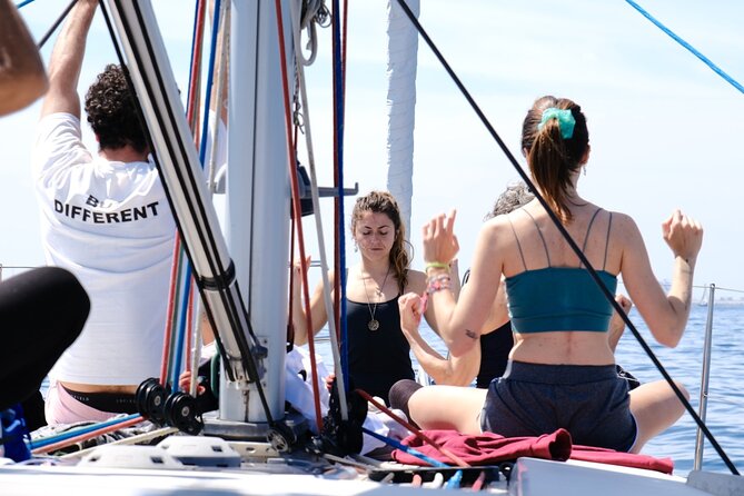 Yoga Session and Sailing Adventure in Barcelona - What the small boat changes