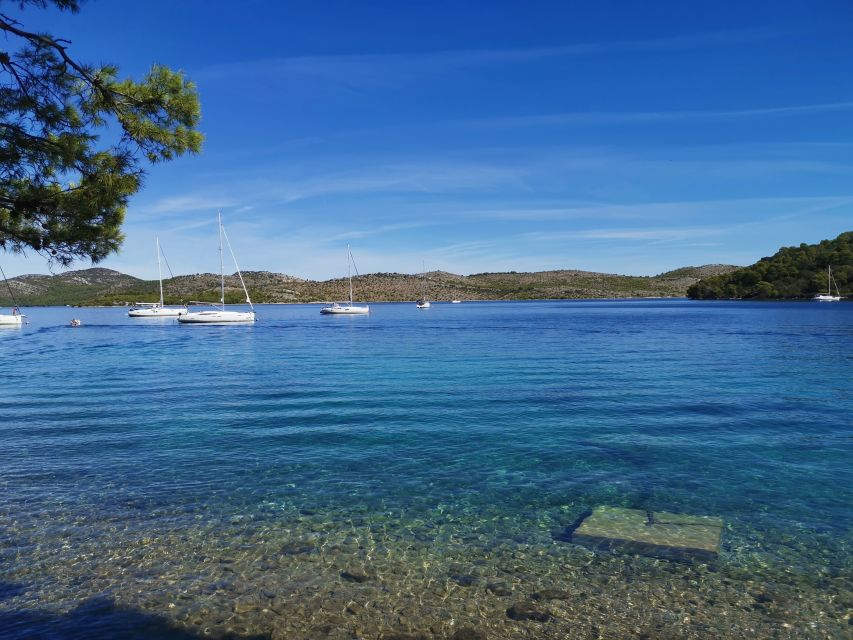 Zadar: Full-Day Sailing Trip to Kornati - What the skipper adds to the day